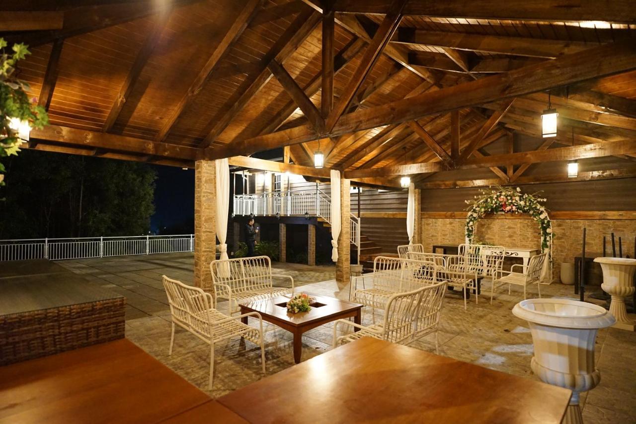 Hotel Bután Coronel Buitenkant foto