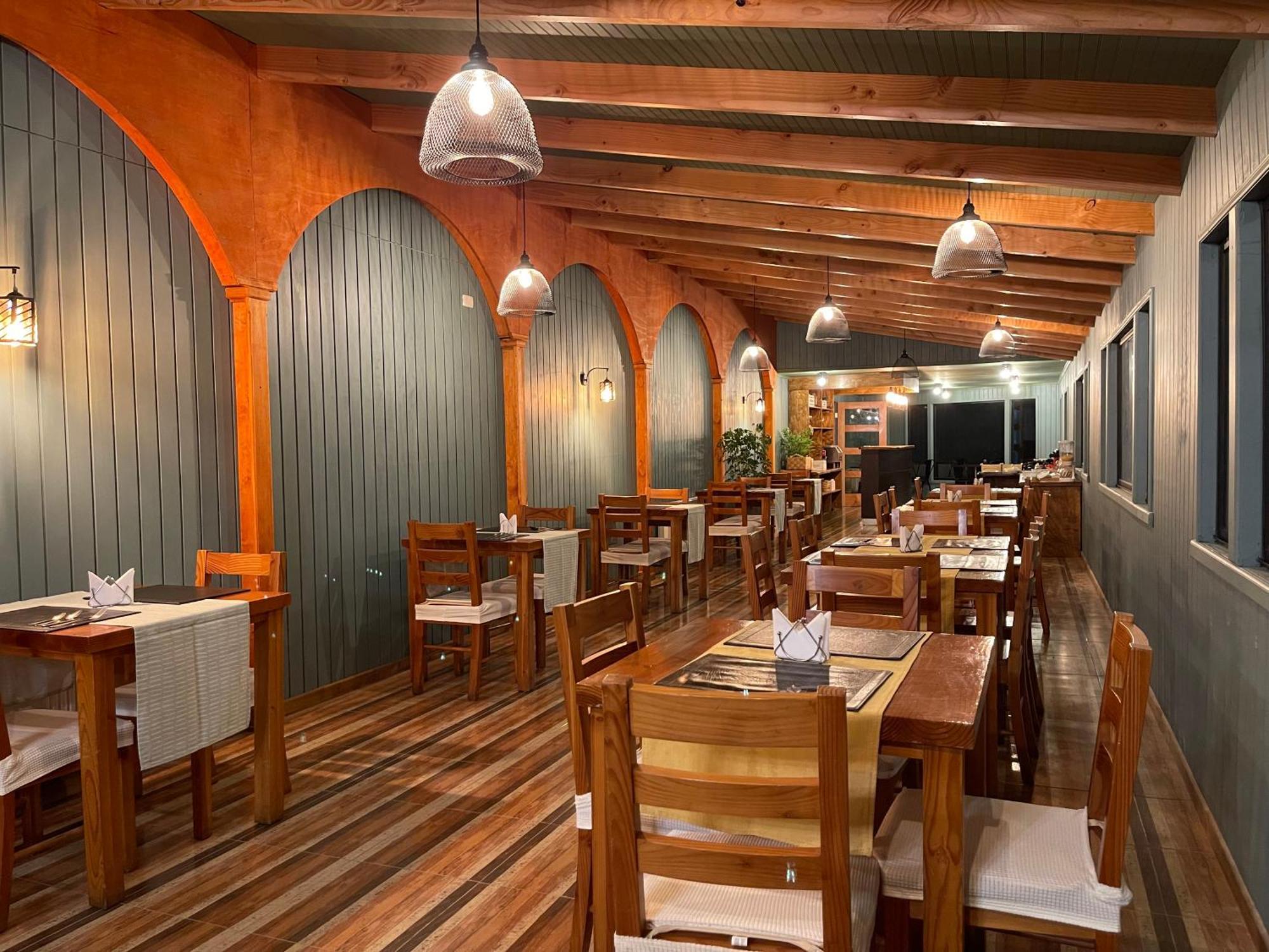 Hotel Bután Coronel Buitenkant foto
